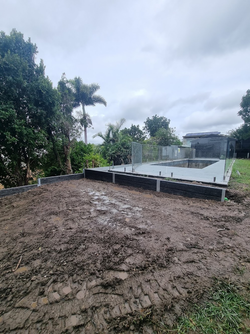 home | Queensland Retaining Walls